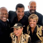 Home For The Holidays: Peabo Bryson, Oleta Adams & The 5th Dimension